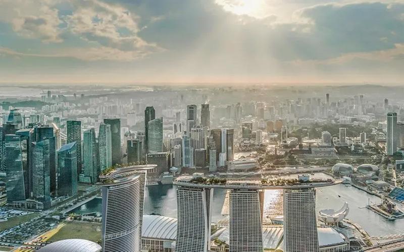 要不要賣房移民新加坡？全面解析關(guān)鍵決策